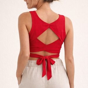 Lulu’s Red Cropped Tank Top S Criss Cross Open Back Tie Clean Girl Siren Date Ni